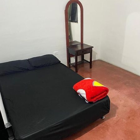 La Casona Armenia No Agua Caliente Apartment Екстериор снимка